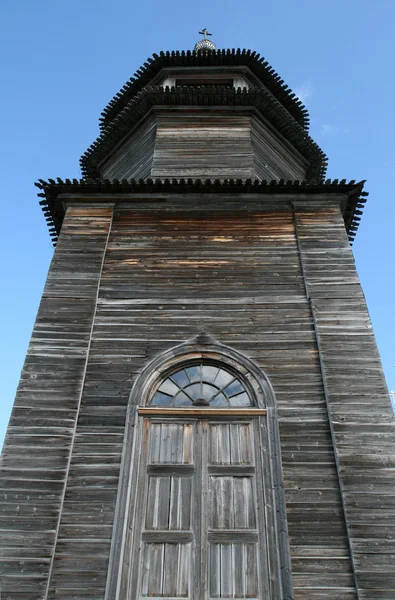 Antigua iglesia de madera en la isla de Kizhi —  Fotos de Stock