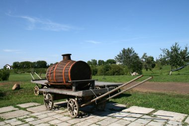 eski ahşap varil