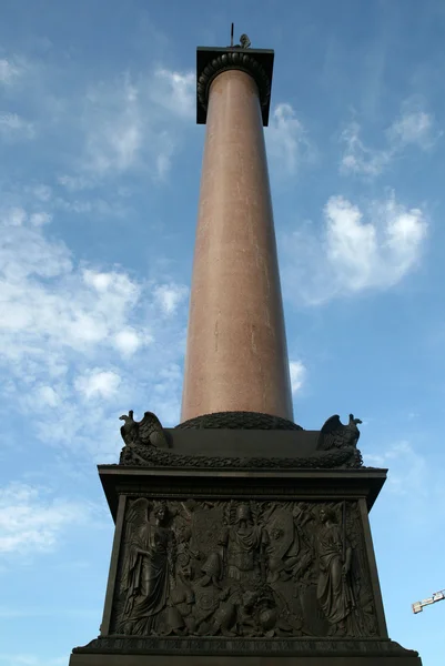 Колона Олександра на площі палацу Санкт-Петербург — стокове фото