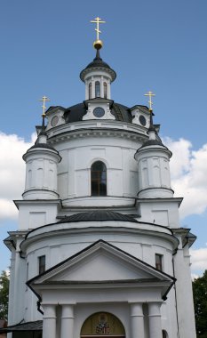 maloyaroslavets Kadınlar Manastırı çan kulesi