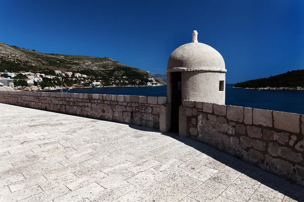 Murallas de la ciudad en Dubrovnik —  Fotos de Stock