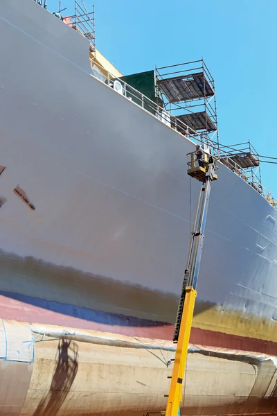 Pintura de trabajador del barco — Foto de Stock