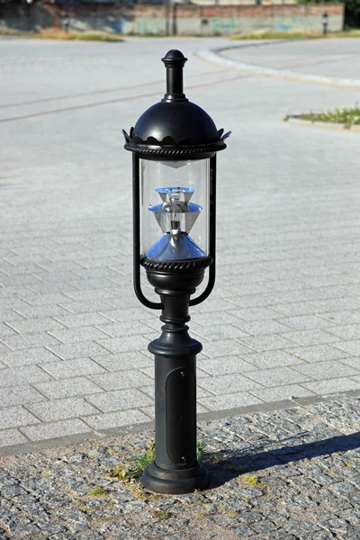 Staromódní pouliční lampa — Stock fotografie
