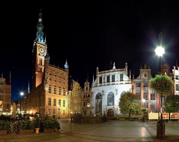 Municipio di notte a Danzica — Foto Stock