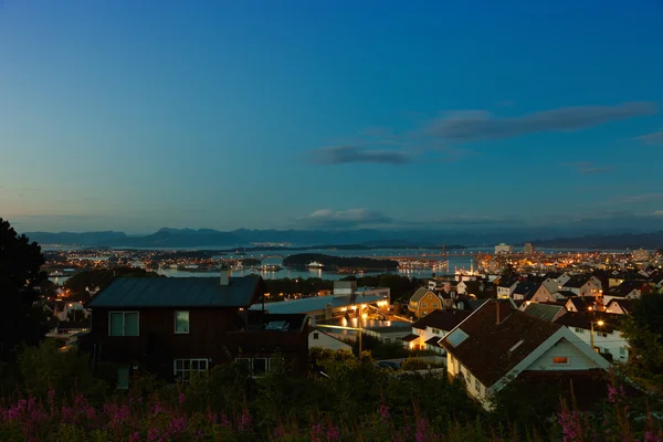 Stavanger w nocy — Zdjęcie stockowe