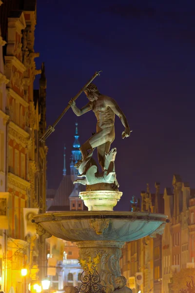 Neptunbrunnen in der Nacht — Stockfoto