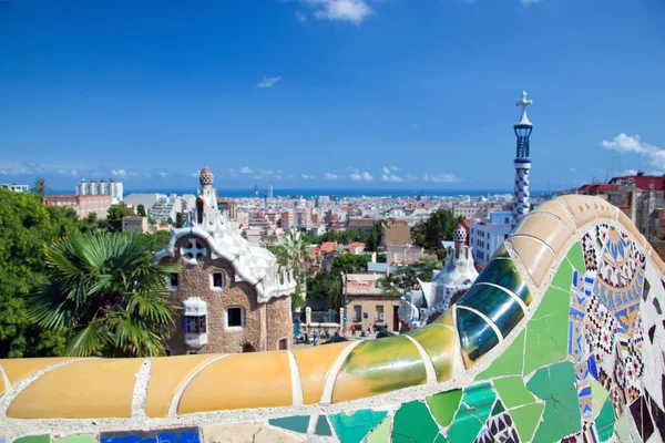 Park guell, uitzicht op barcelona, Spanje — Stockfoto