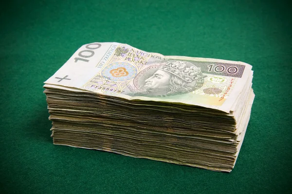 Montón de billetes de cien zloty — Foto de Stock