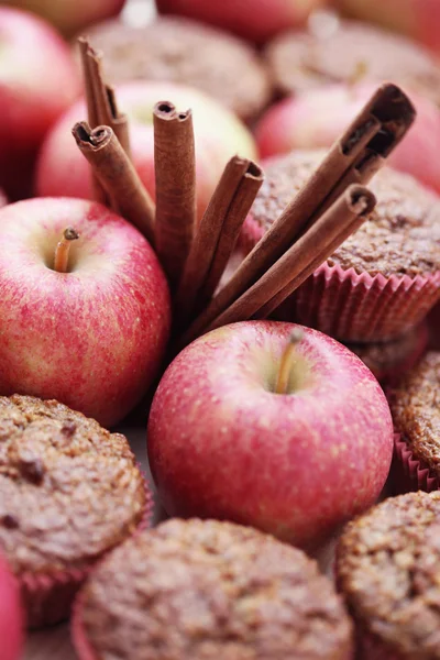 Muffin con mela — Foto Stock