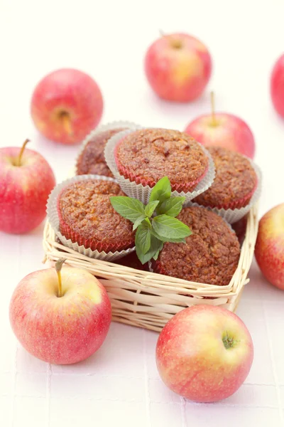 Muffins med äpple — Stockfoto