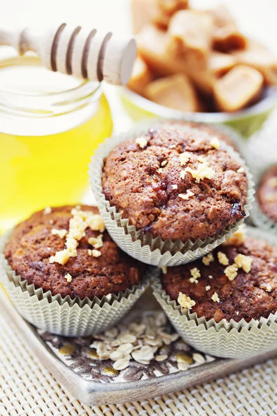 Muffins with banana and toffee — Stock Photo, Image