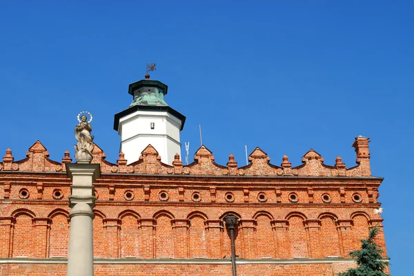 Stará radnice v sandomierz, Polsko. — Stock fotografie