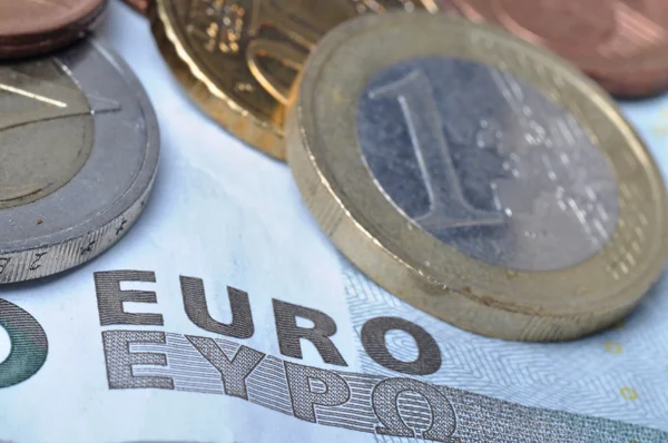 Euro coins and banknote — Stock Photo, Image
