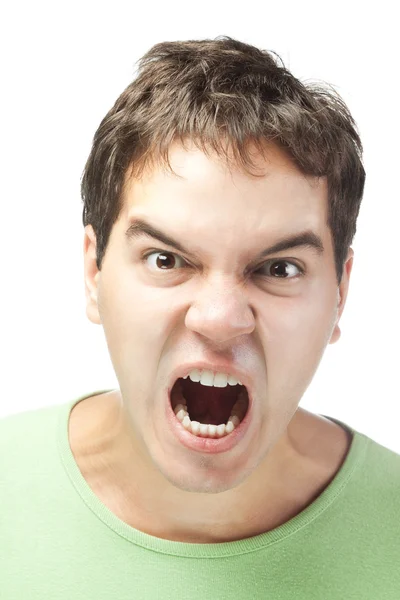 Retrato de jovem irritado homem sreaming isolado no fundo branco — Fotografia de Stock
