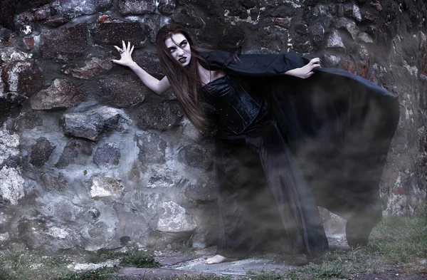 Portrait d'une jeune sorcière . — Photo