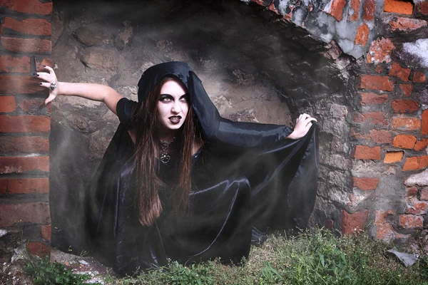Ritratto di una giovane strega . — Foto Stock