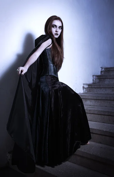 Ritratto di una giovane strega . — Foto Stock