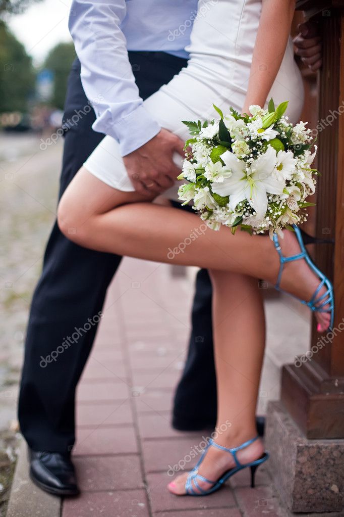short wedding dress with blue shoes