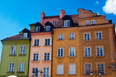 Varşova'daki renkli evleri