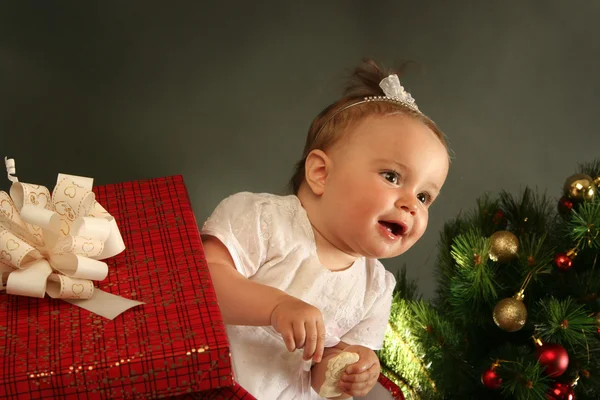 Δώρα και το μωρό — Φωτογραφία Αρχείου