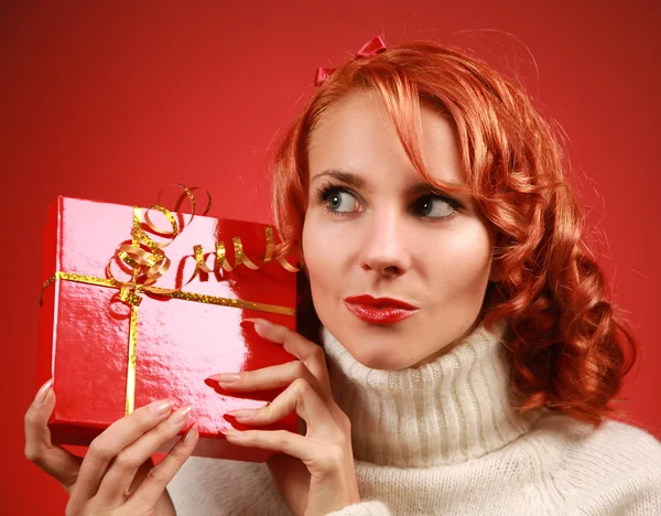 Caja con regalo — Foto de Stock