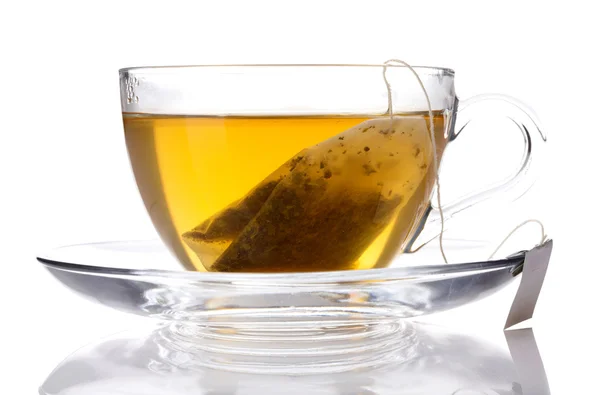 Xícara de chá verde isolado em branco — Fotografia de Stock