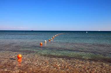 çapa Akdeniz'de şamandıralar