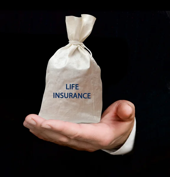 Giving life insurance — Stock Photo, Image