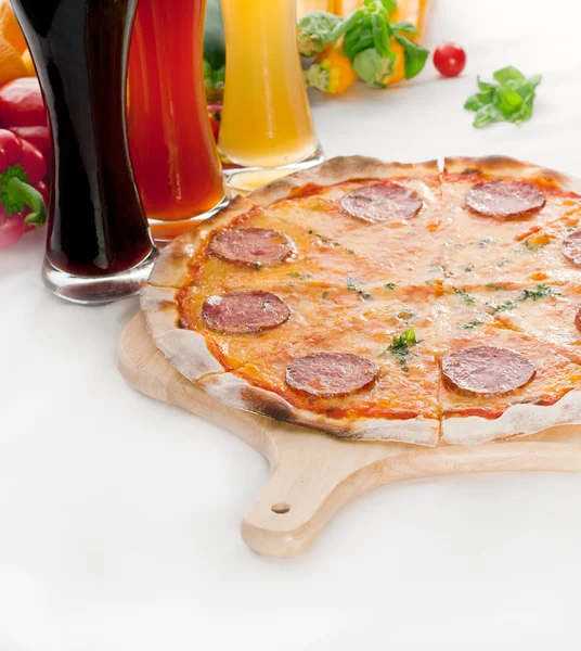 Italian original thin crust pepperoni pizza — Stock Photo, Image
