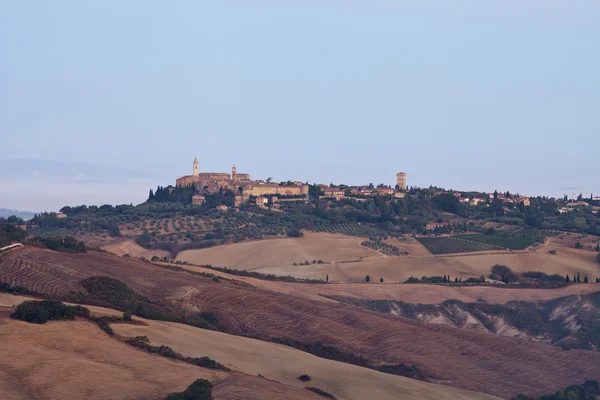 View of Pienza, just after sunrise — Stock Photo, Image