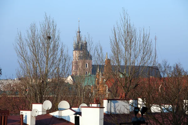 A Szűz Mária-bazilika - Krakkó, Lengyelország. a templom, a Nagyboldogasszony-o — Stock Fotó