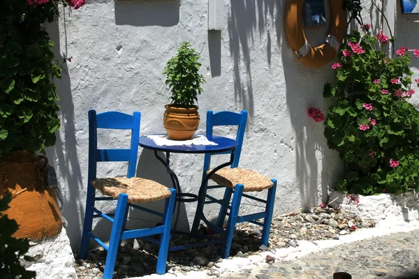 Традиционные цвета для греческой архитектуры — стоковое фото