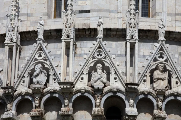 Pisa - Bautismo de San Juan en la Piazza dei Miracoli —  Fotos de Stock