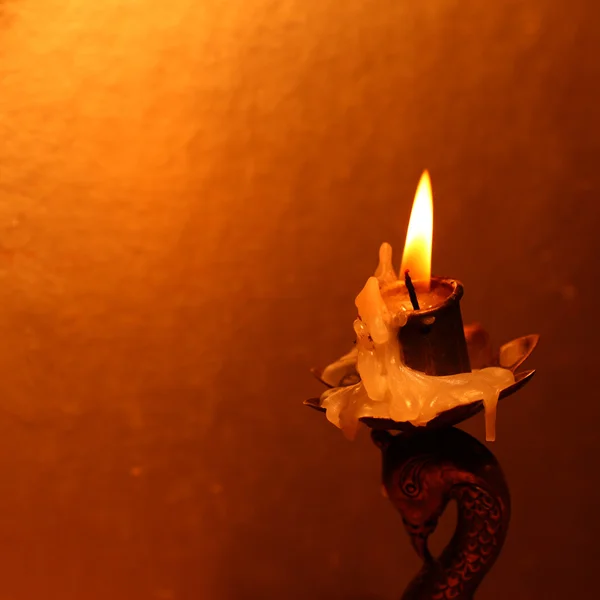 Закрыть свечу — стоковое фото