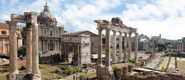 Romeins forum in Rome, Italië — Stockfoto