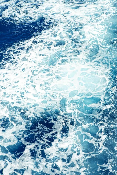 Powierzchnia wody morskiej — Zdjęcie stockowe