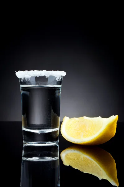 Glas van tequila shot — Stockfoto