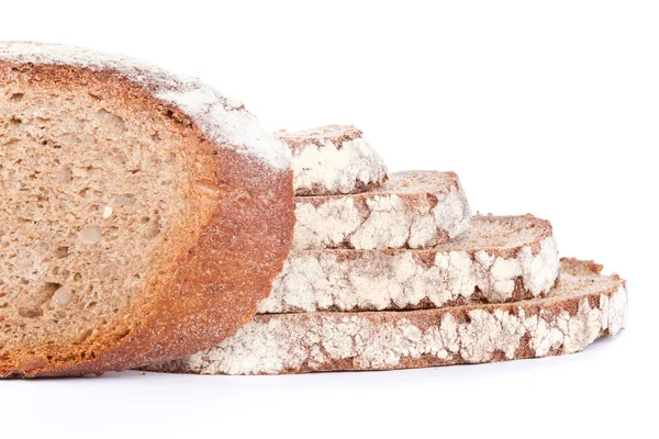 Домашний коричневый хлеб — стоковое фото