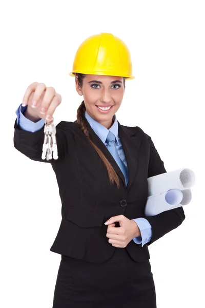 Женщина-архитектор с ключами — стоковое фото