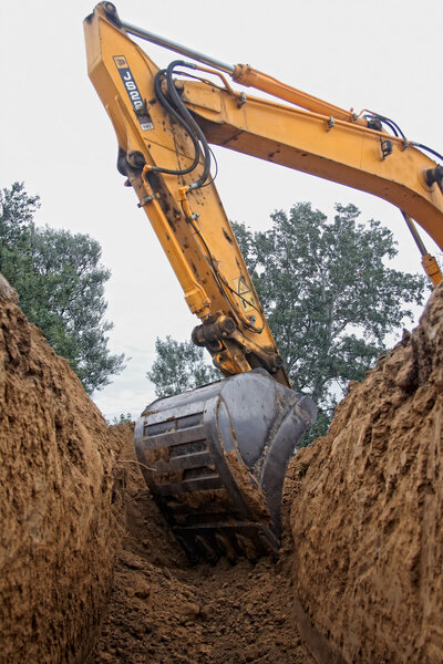 Экскаватор
