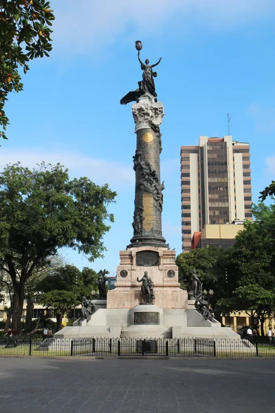 Statua wolności w guayaquil, Ekwador — Zdjęcie stockowe