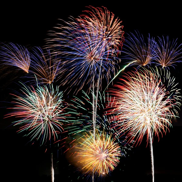 Quadrado de fogos de artifício multicolorido — Fotografia de Stock
