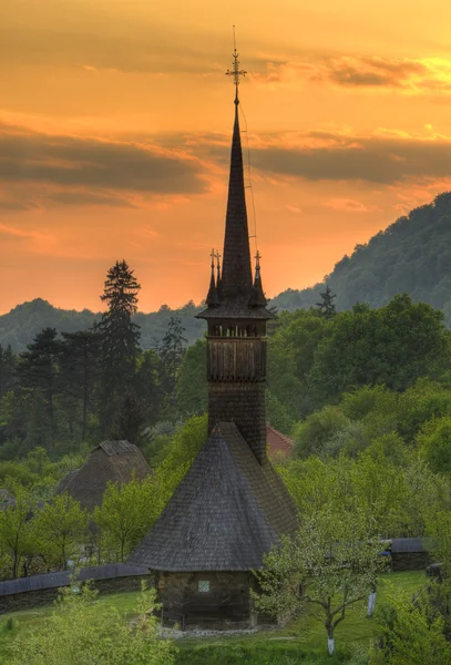 Dřevěný kostel z maramures, Rumunsko — Stock fotografie