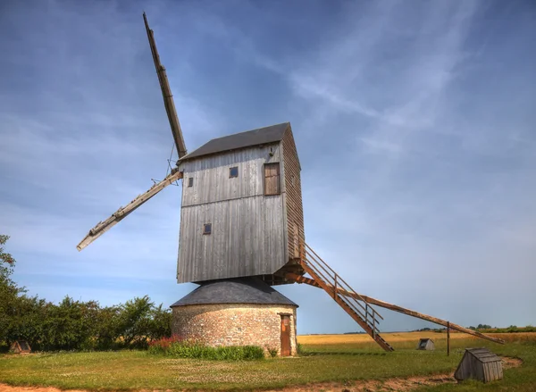 伝統的な木製風車 — ストック写真