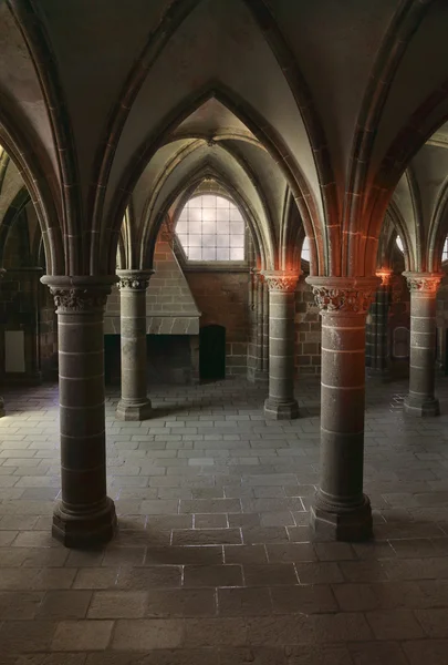 Gothic indoors architecture — Stock Photo, Image