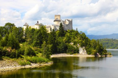 Niedzica Castle, Poland clipart