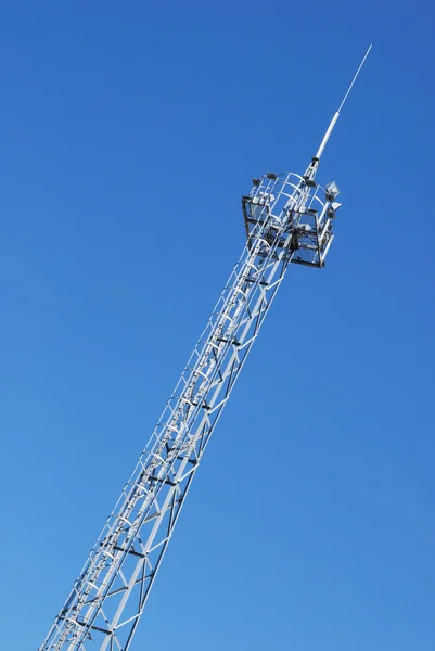 Yüksek metal anten — Stok fotoğraf