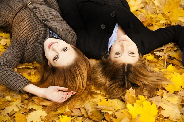 Two girls at outdoor in the park — Stock Photo, Image