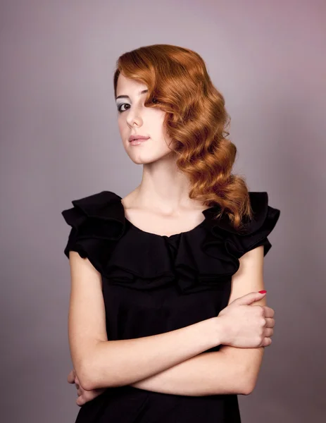 美丽年轻红发女人肖像 — 图库照片