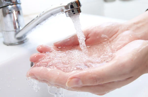 Mytí rukou mýdlem — Stock fotografie